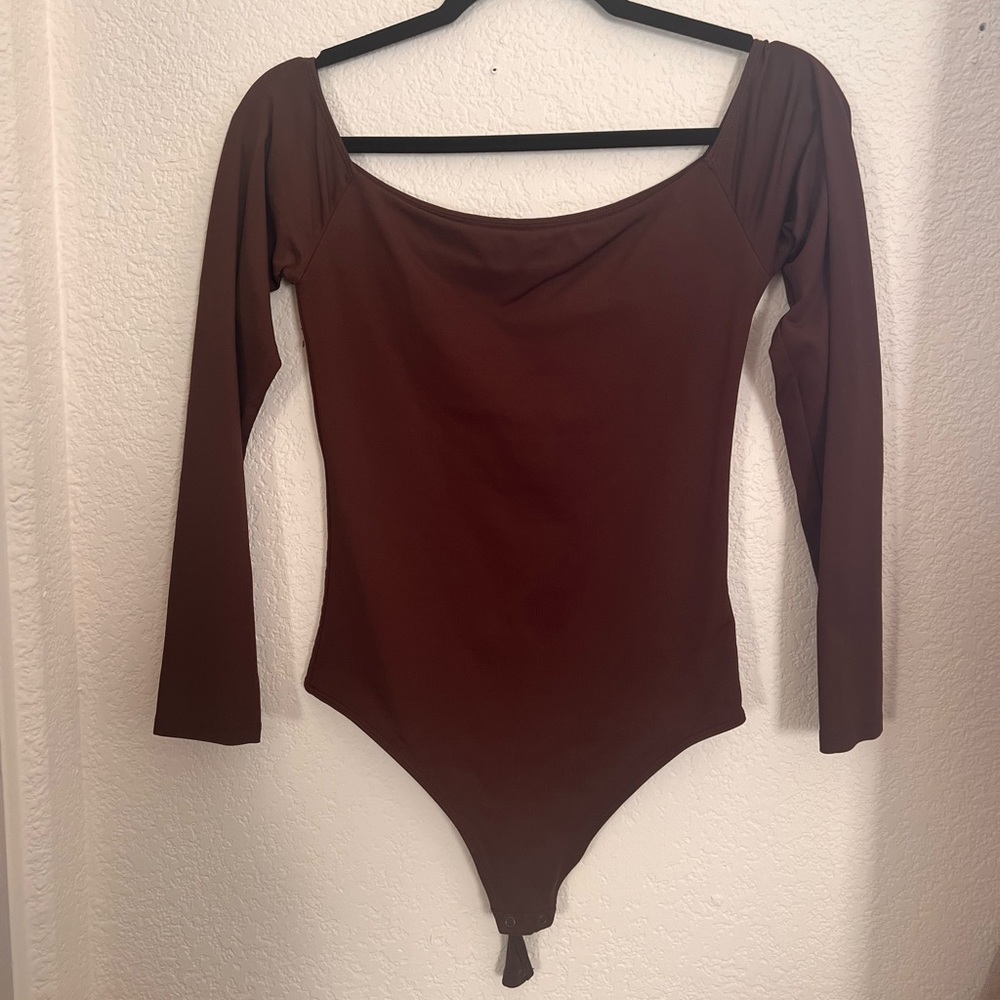 Brown Aritzia long sleeve bodysuit